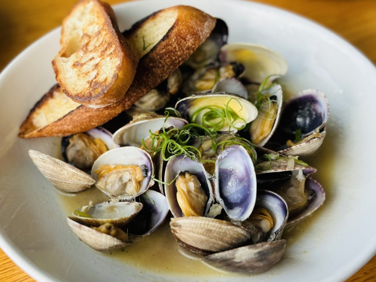 A bowl of fresh steamed Manila clams at Ray's Cafe on the Seattle Waterfront